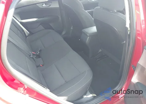 2020 Kia Forte Lxs z USA, uszkodzony, nr VIN 3KPF24AD7LE203489